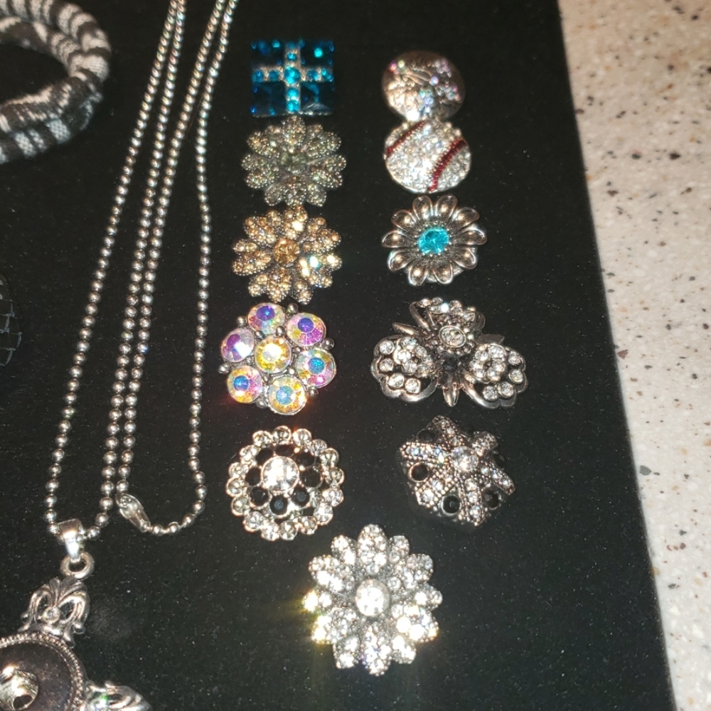 SNAP Jewelry - Picture 6 of 6